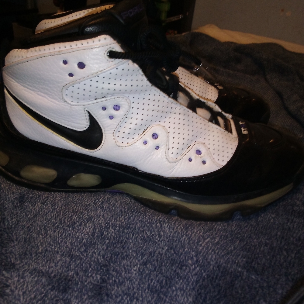 Men's size 12 air forces